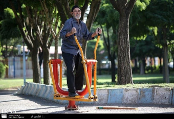 سالمندی در جهان به عنوان فرصت و موفقیت تلقی میشود/ ایجاد بانک زمان یک الگو است