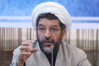 فرهنگ، بدون نظام معرفتی و ایمانی بیثمر است